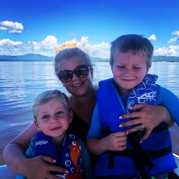 Meet your Posher, Courtney - Picture 13 of 16